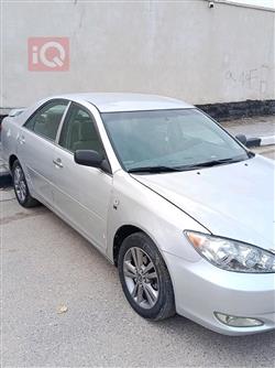 تۆیۆتا کامری